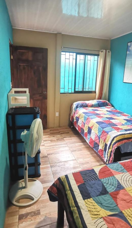 Manta Ray'S Cahuita Apart. Apartment Ngoại thất bức ảnh